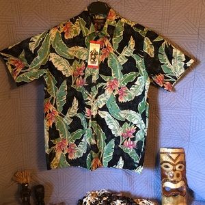 Cooke Street Hawaiian Islands Medium Shirt NWT